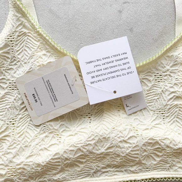 Fabletics Seamless Tropical Print Lace Bralette - Picture 3 of 4